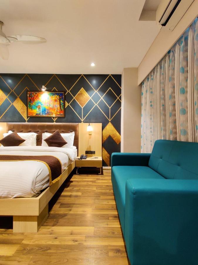 Hotel Sadbhav Villa Surat Luaran gambar
